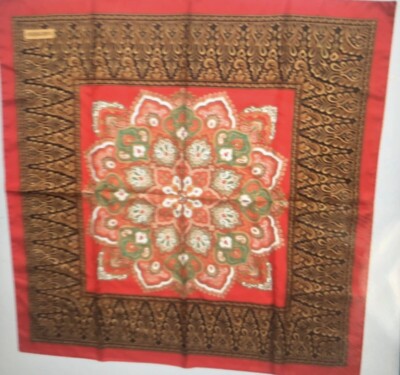 Valentino Schal 100 % SEIDE XL 85-80 cm Seide