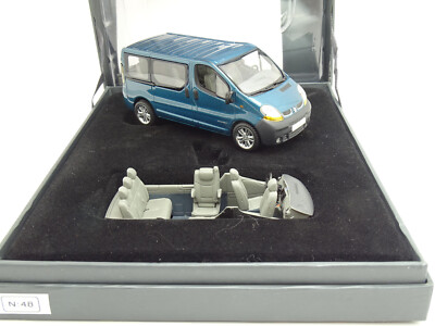 Renault - Trafic III Tôlé 2014 - Norev - 1/43 - Autos Miniatures