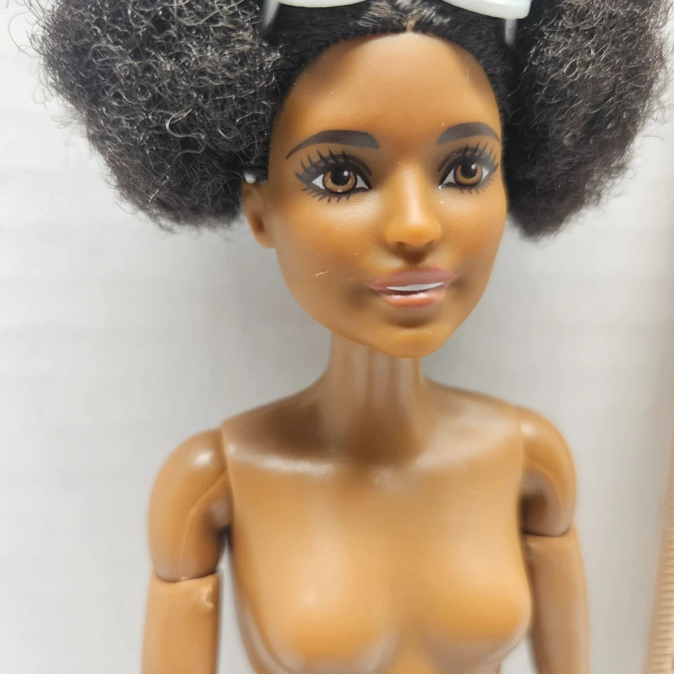 Barbie MADE TO MOVE Articulated Doll Fashionista #133 African American AA #GGV48 - Image 4 of 4