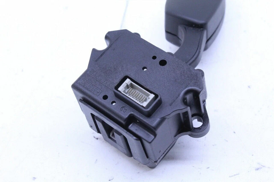 2006-2010 BMW 525i 530i 535i 550i M5 Cruise Control Switch OEM Used - Image 3 of 4