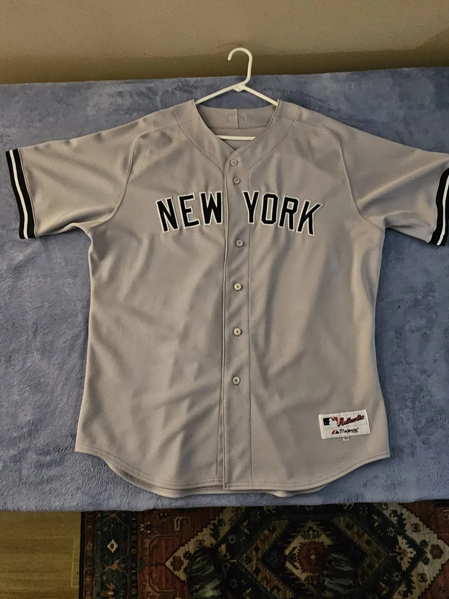 Majestic New York Yankees 52 Size MLB Fan Apparel & Souvenirs for