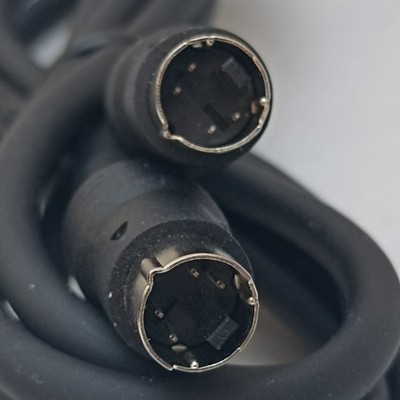 Mini DIN Kabel  4-Pin - Audio Kabel - Stecker rund gerade - Länge 1,50 m