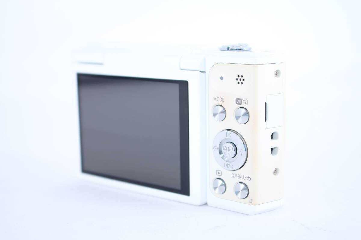 Panasonic LUMIX DMC-SZ10 White Digital Camera English Panasonic LUMIX DMC-SZ10 White Digital Camera English