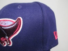 専用　CRIMSON DEVILS トラッカーキャップ バーガンディ 専用 CRIMSON DEVILS トラッカーキャップ バーガンディ 専用 CRIMSON