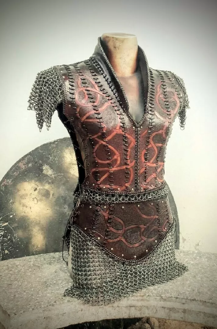 Medieval Women's Armor shieldmaiden Viking Armor 