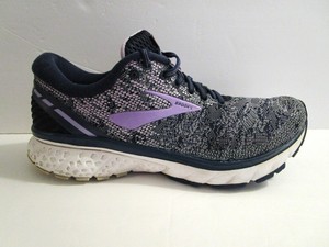 brooks ghost 11 purple