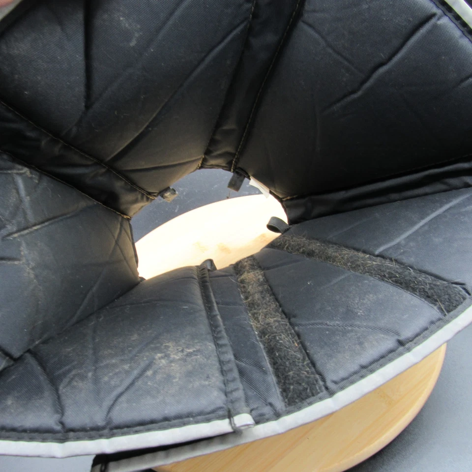 Collar de recuperación para mascotas The Comfy Cone grande 25 cm protector suave perro gato cono bronceado Foto 2 de 4