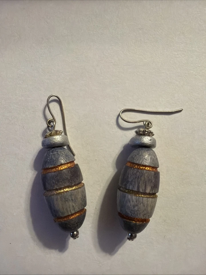 Conjunto de collar y pendientes gruesos con cuentas madera gris piedra arcilla boho joyería llamativa Foto 2 de 3