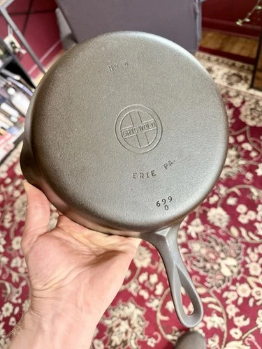 Vintage Griswold Small Block Logo No. 6 skillet early handle RESTORED