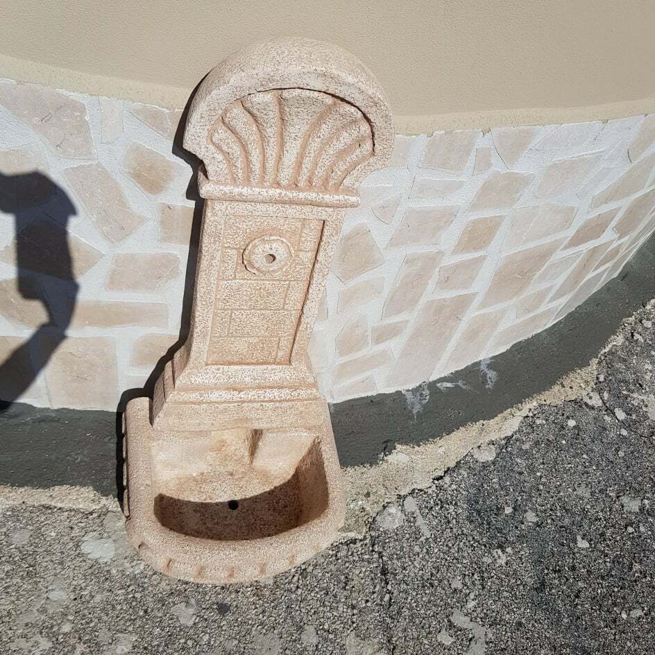 Foto 10 di 11
