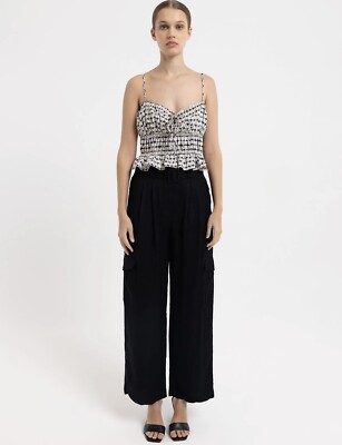 Lulu & Rose: Saylor Belted Pant - Size XS (Brand New With Tags)