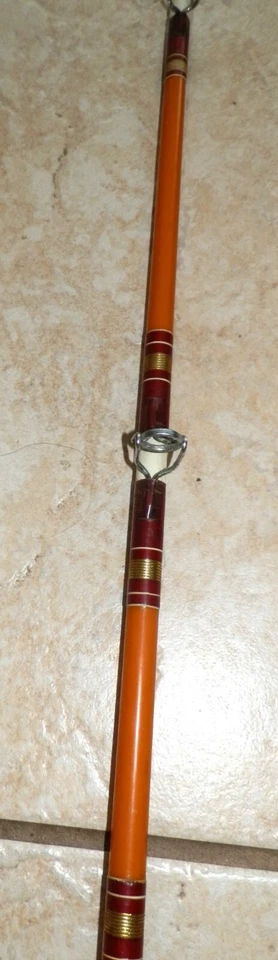 Daiwa Serie 1500 Modelo 1571 6' Fibra Vidrio Gran Juego Cebo Fundición Varilla BUENO Foto 4 de 4