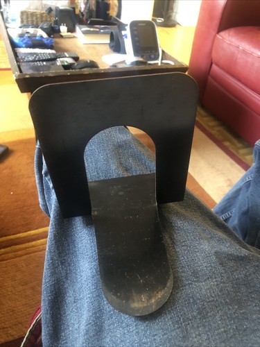 Vintage Mid Century Black Metal Bookend Single 5 1/2”Tall x 5 1/2” Wide - Picture 2 of 3