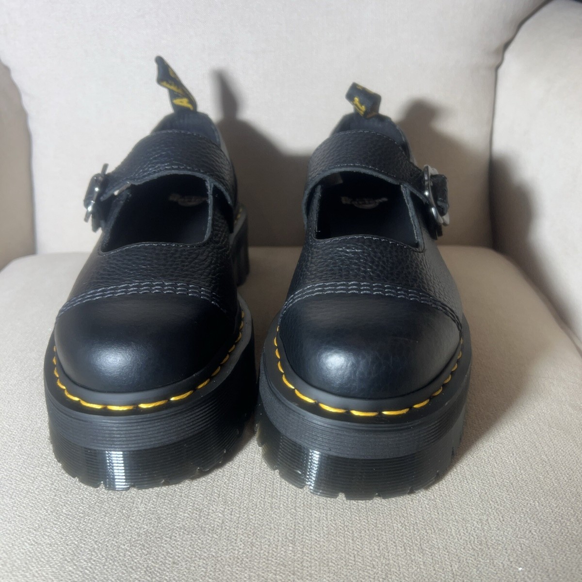 ドクターマーチン ADDINA QUAD FLOWER MARY JANE Amazon.com: Dr. Martens Women's Addina FLWR Mary Jane Flat