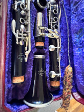 Noblet Bb Clarinet Wood Body Black High Polish Finish w/ Hard Case