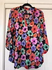 Dear Scarlett Lizzy Tunic Top Size L Stretchy Floral Blouse