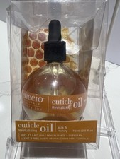 Cuccio Naturale Revitalizing Cuticle Oil 2.5oz 75mL Milk  Honey NEW