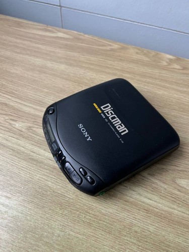 Sony D-131 Discman. Lettore Compact Disc Sony D-131. Disc Man, Megabus - Foto 3 di 16