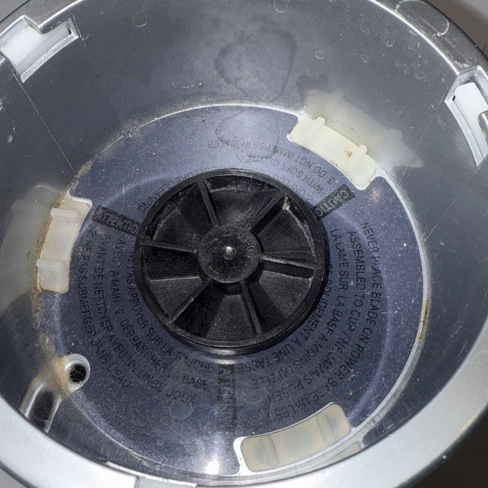 Nutribullet Blue 600 Watt Blender NB-WL088A-23 Tested Working Blade And Bottles - Image 3 of 4