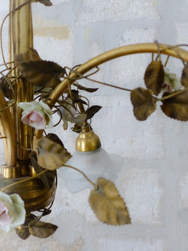 Antique FRENCH Bronze CHANDELIER Porcelaine Pink ROSES / Frosted White SHADES - Picture 11 of 14