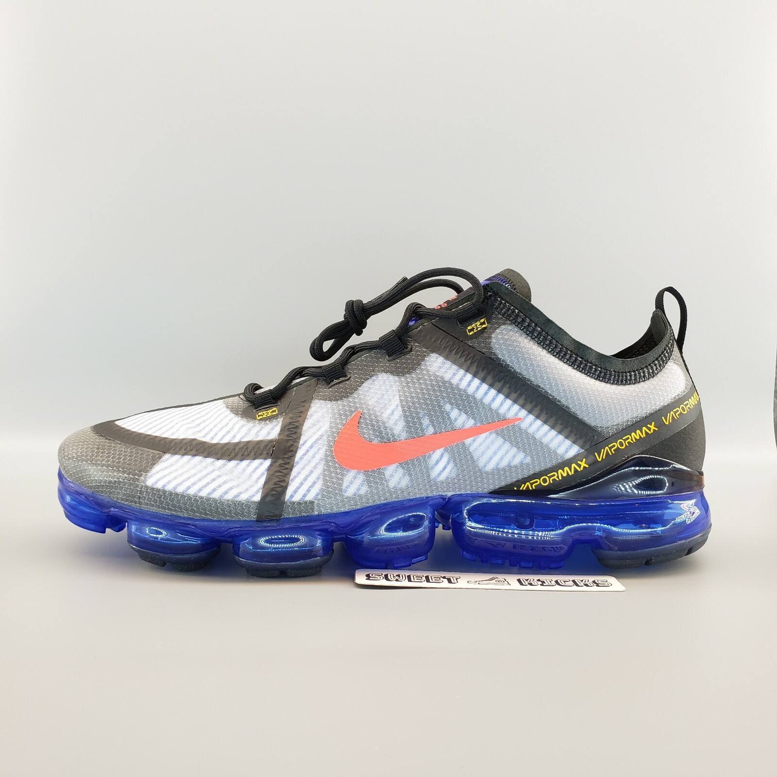 hyper blue vapormax