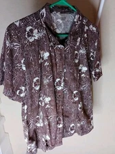 Women's Christopher & Banks Floral Button Down Shirt Size M