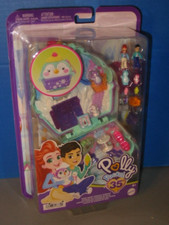 Polly Pocket Dolls Playset Snow Sweet Penguin Compact 13 Accessories New