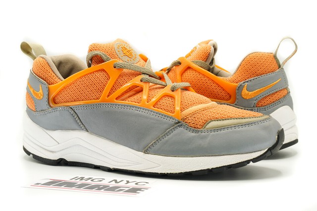 nike air huarache light yellow