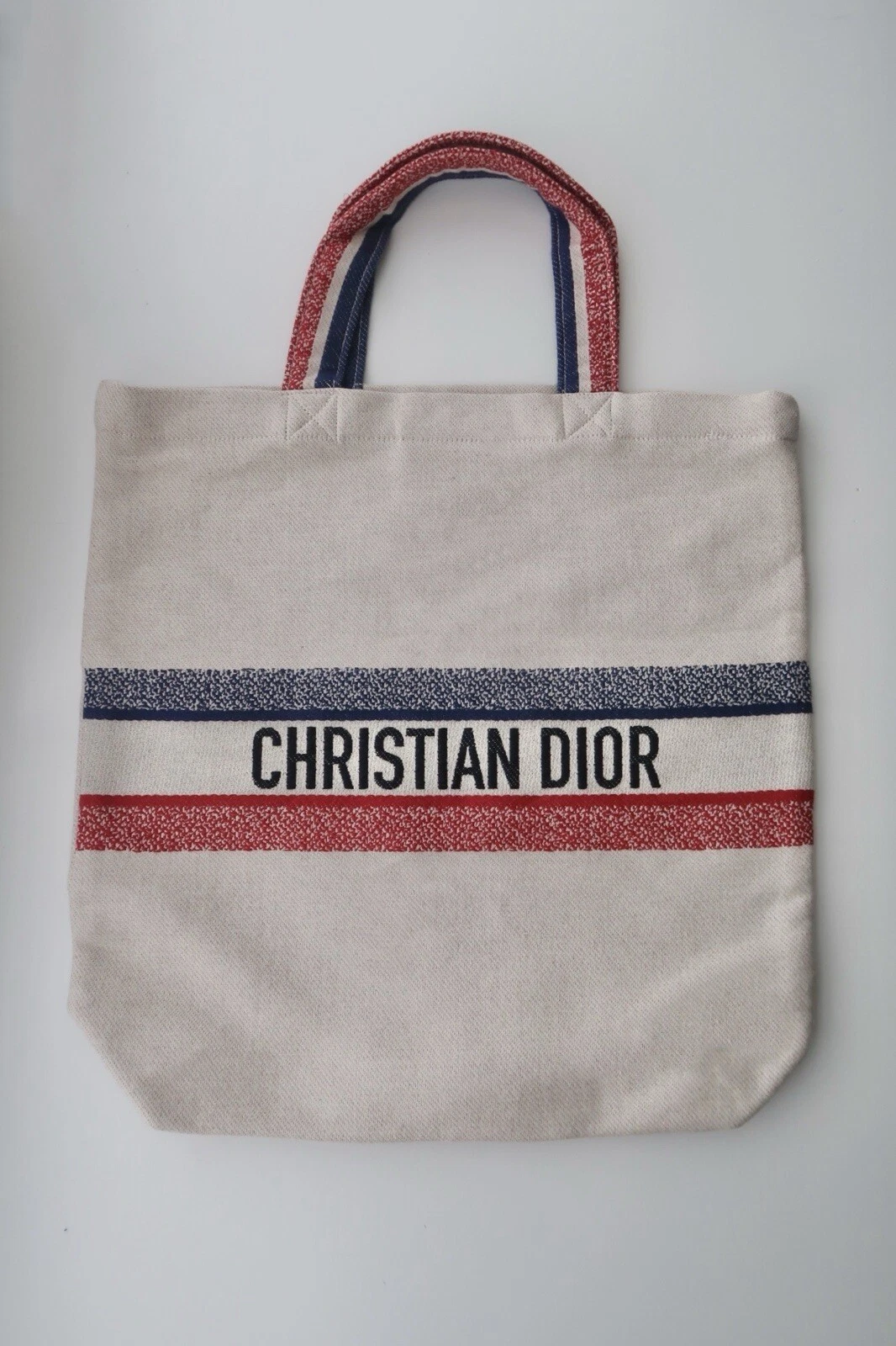 Sac fourre tout Dior édition limitée