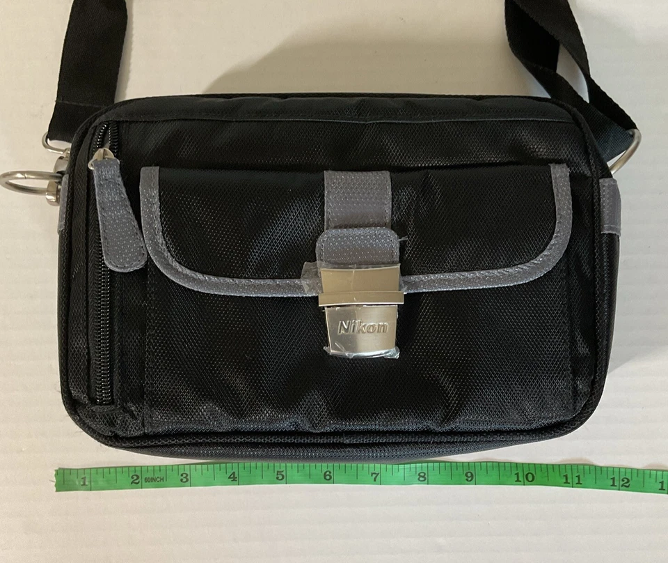 Nikon 11861 1 Series Digital Camera Case (Black) for J1, J2, J3, S1, V1, V2, AW1 - Image 4 of 4