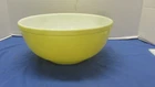 VINTAGE PYREX PRIMARY COLORS LARGE YELLOW MIXING BOWL