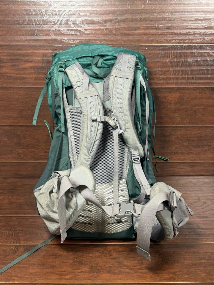 REI Co-Op Traverse 70 Men's Small Green Backpack Hiking Travel Backpacking 70L - Image 2 of 4