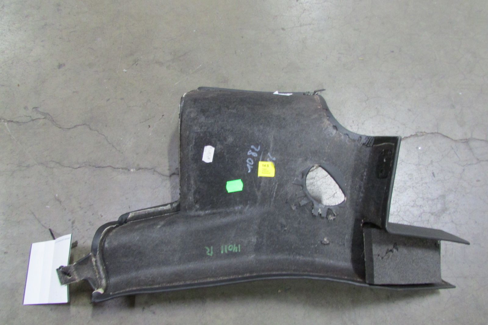 Lamborghini Gallardo LP560, LP550,  RH Upper B-Pillar Panel, Black, 408868418P