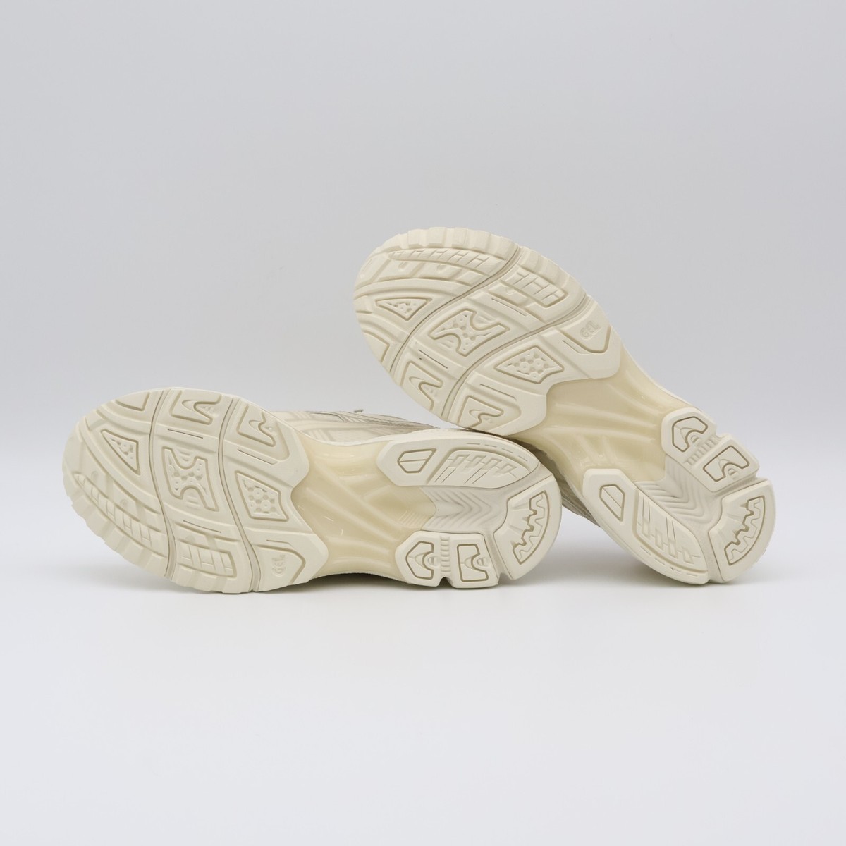 1201A975-100 SBTG Limited Edt Asics Gel-Kayano 14 Cream (Men