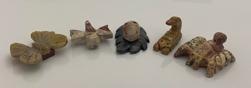 Paquete de 5 Estatuillas de Piedra Tallada a Mano Animal Buena Suerte Gato Delfín Perro Lindo Insecto - Imagen 4 de 20