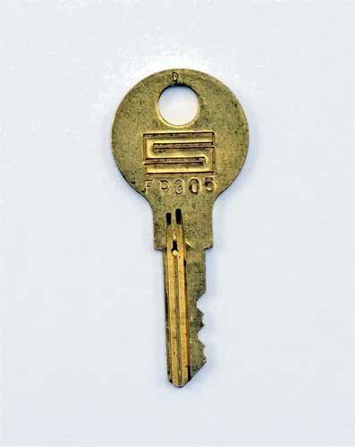 FR305 - FR404 Steelcase File Cabinet Office Furniture Desk Lock KEY - USED/NEW