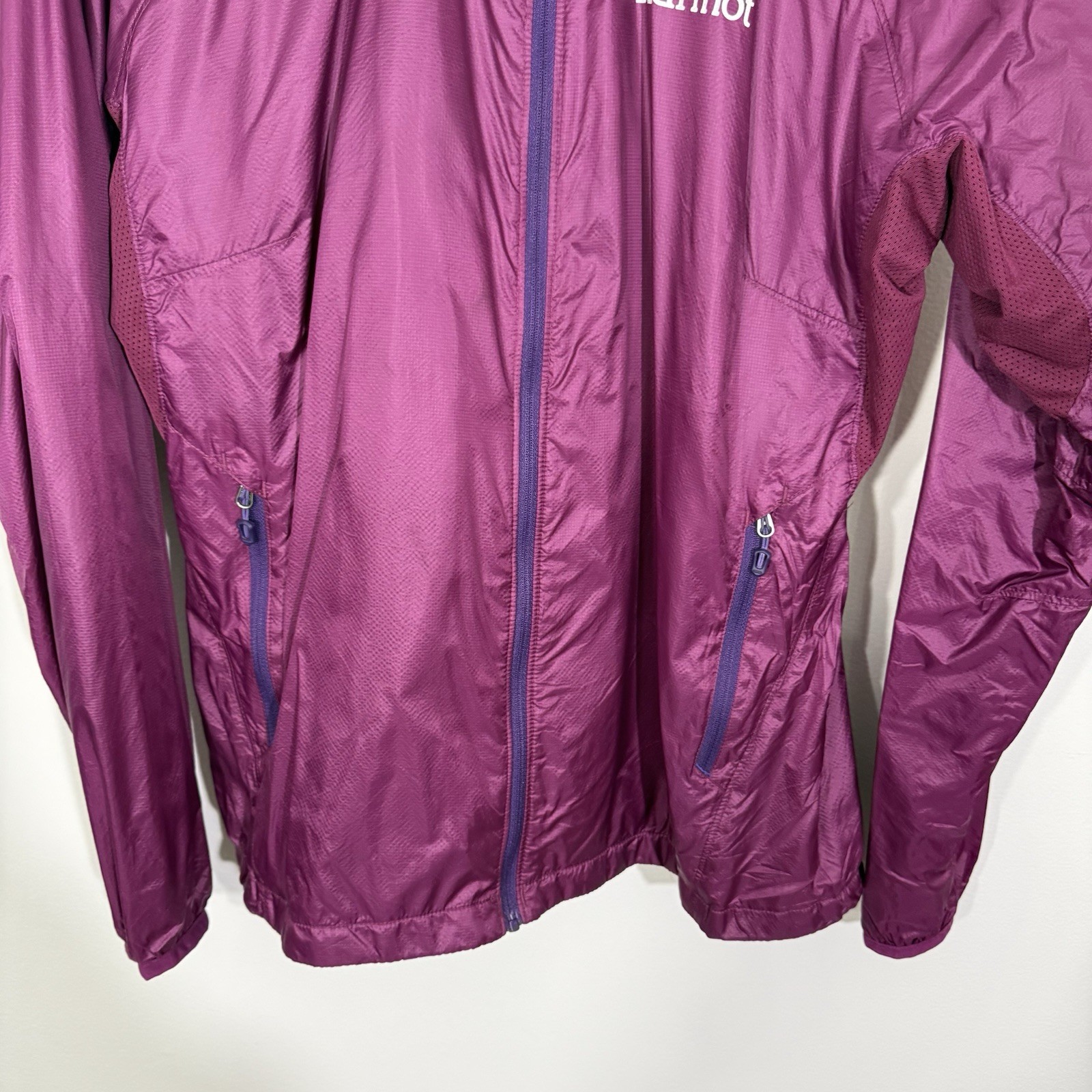 Marmot Light Jacket Medium - image 3