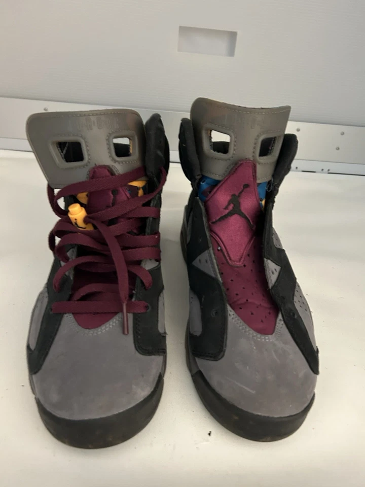 Talla 9.5 - Jordan 6 Burdeos Foto 2 de 4