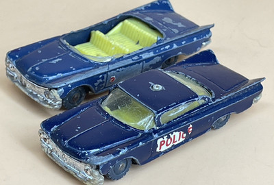 Husky Buick Electra Polizeiautos x2 blau Vintage Druckguss Ersatzteile Reparatur