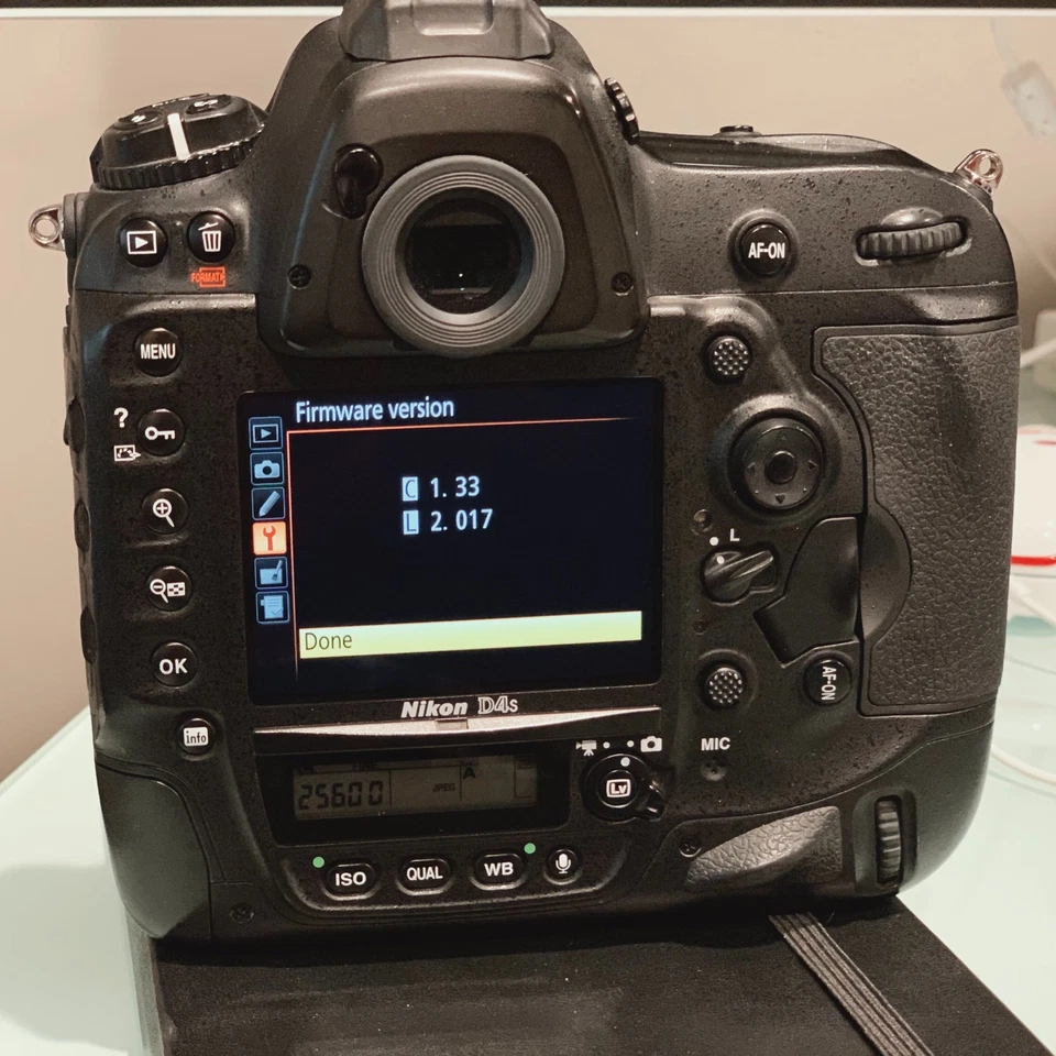 Nikon D4S 16.2 MP Digital SLR Camera - Black (Body Only) - image 4 of 4