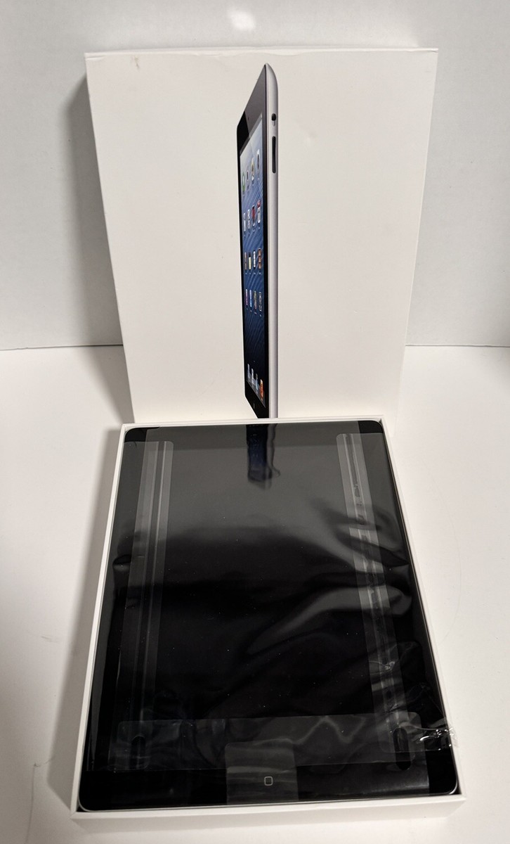 Apple iPad (4th Generation) A1458 16 GB, Wi-Fi, 9.7 in
