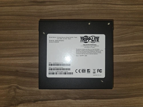 Tripp Lite 8-Port Console Server with Dual GbE NIC, 4Gb Flash and 4 USB Ports