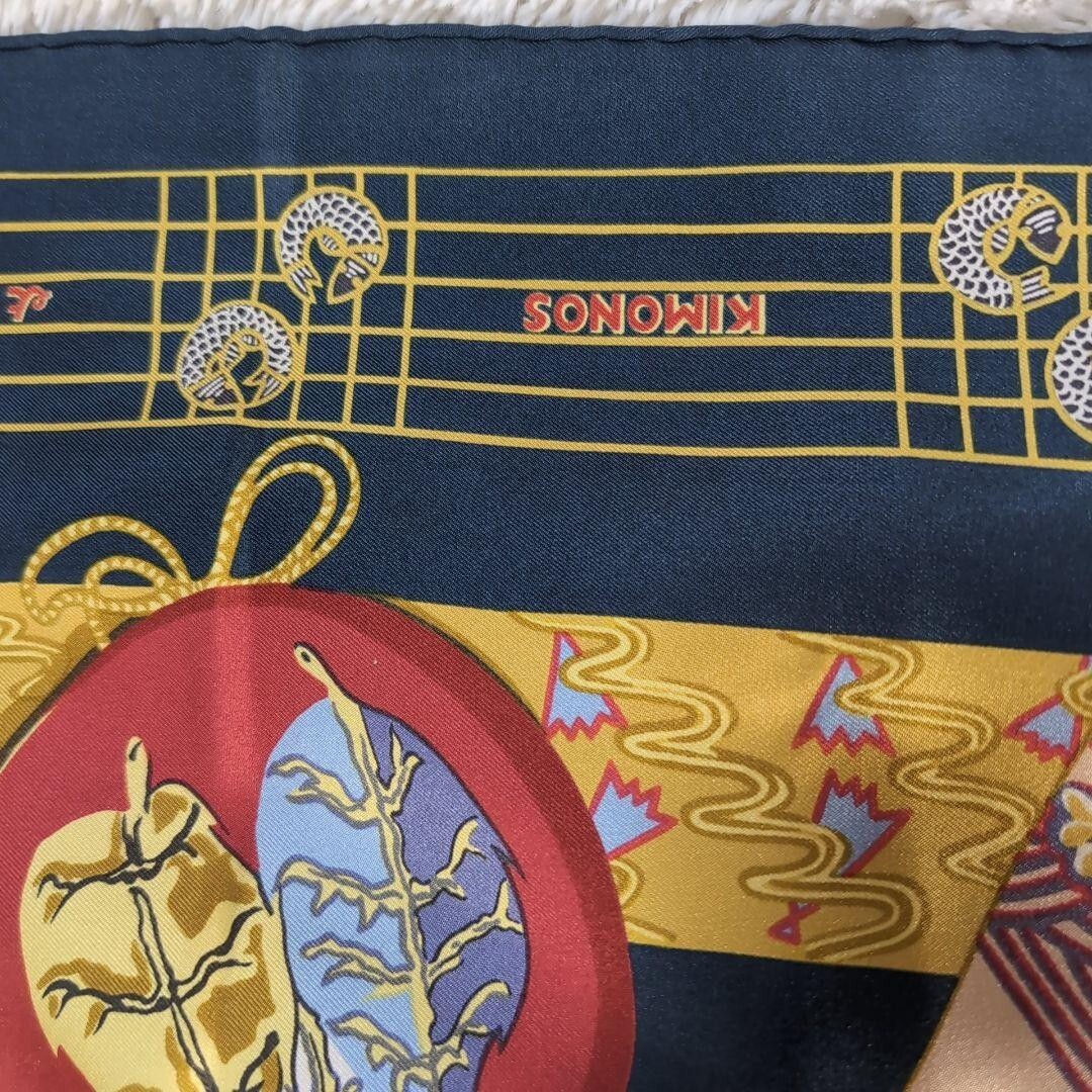 HERMES Scarf Kimonos et Inros Floral Design 100 Percent Silk