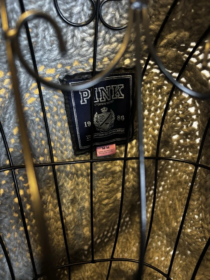 Suéter largo rosa para mujer Foto 2 de 4