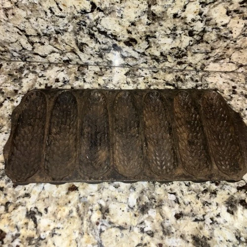 Vintage Griswold 272 Crispy Corn Bread Stick Pan Cast Iron 629