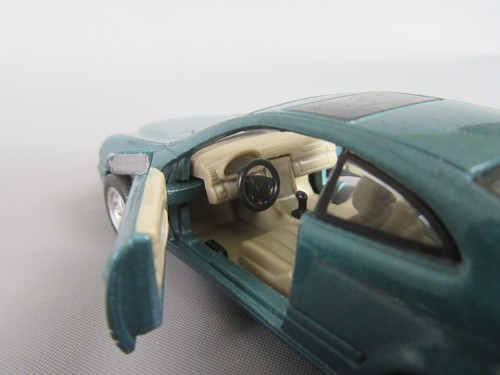 C228 Cararama Chine Mercedes-Benz Classe CLK Type C209 Coupé 2002 Vert 1:43 - Picture 3 of 9