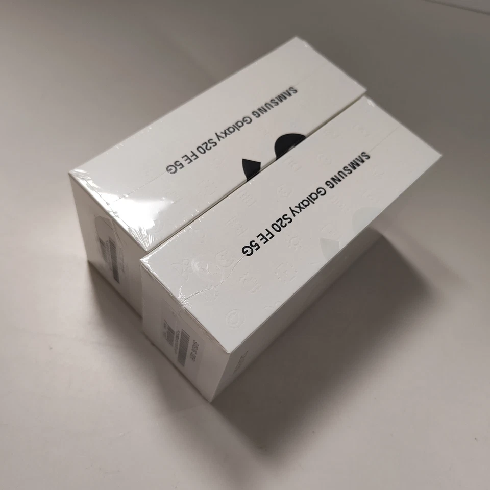 Samsung Galaxy S20 FE 5G SM-G781B SM-G781U1 6.5" 12MP 128GB Android - Image 3 of 4