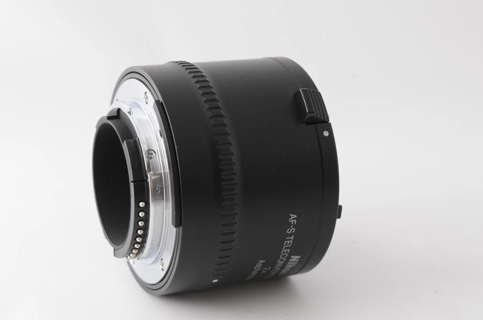 [COMO NUEVO] Lente teleconvertidora asférica Nikon TC-20E III 2x AF-S de Japón Foto 4 de 4