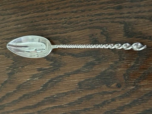 Antique Estate - Towel 1880 Twisted Handle Sterling Silver 5 1/2“ Teaspoon #28