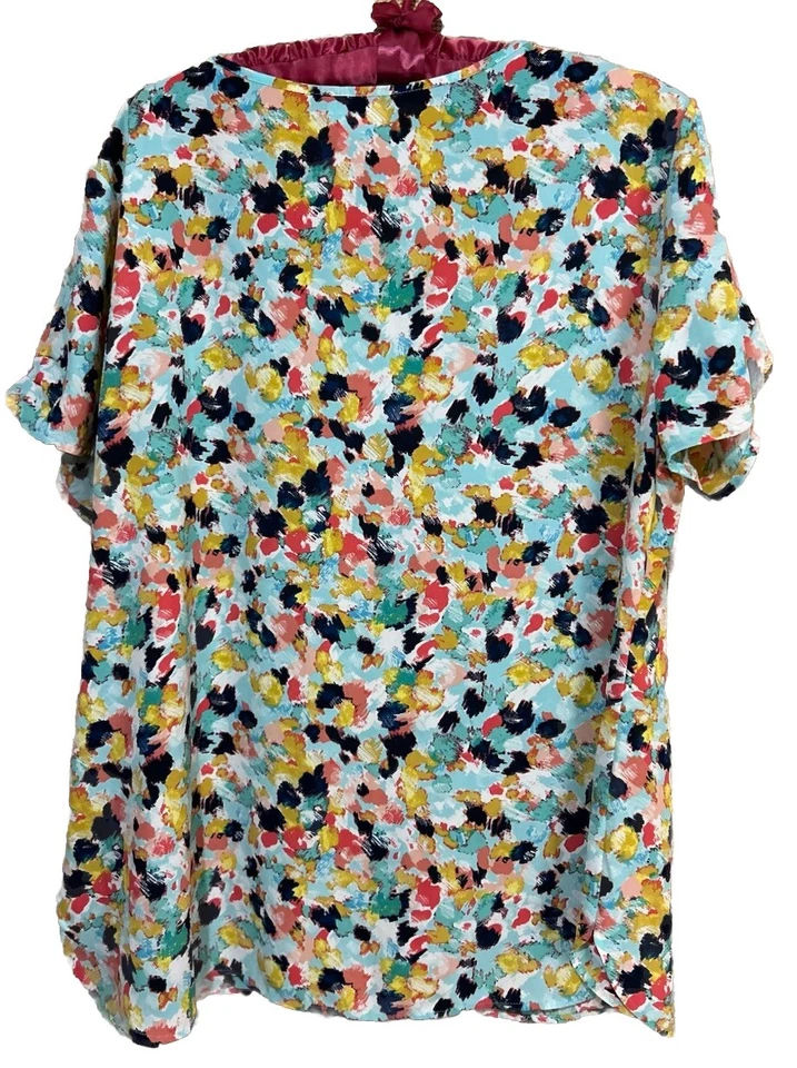 Van Heusen Top XL Artsy Keyhole Bust Silky Popover 衬衫衬衫尺寸特大号 — 第 2/4 张图片